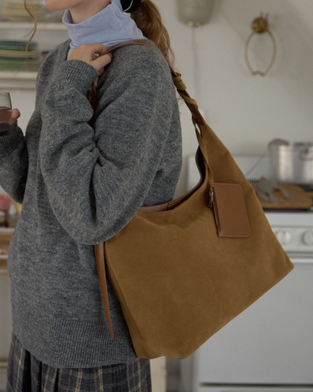 ANC SUEDE HOBO BAG & CARD WALLET SET