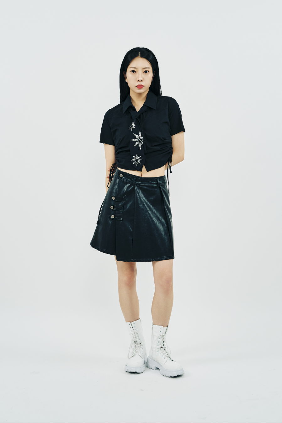 《PHENOMENON SEEPER》ECO LEATHER SKIRT