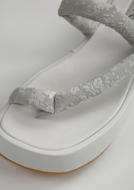 Mused Loop Flat Foam Sandal