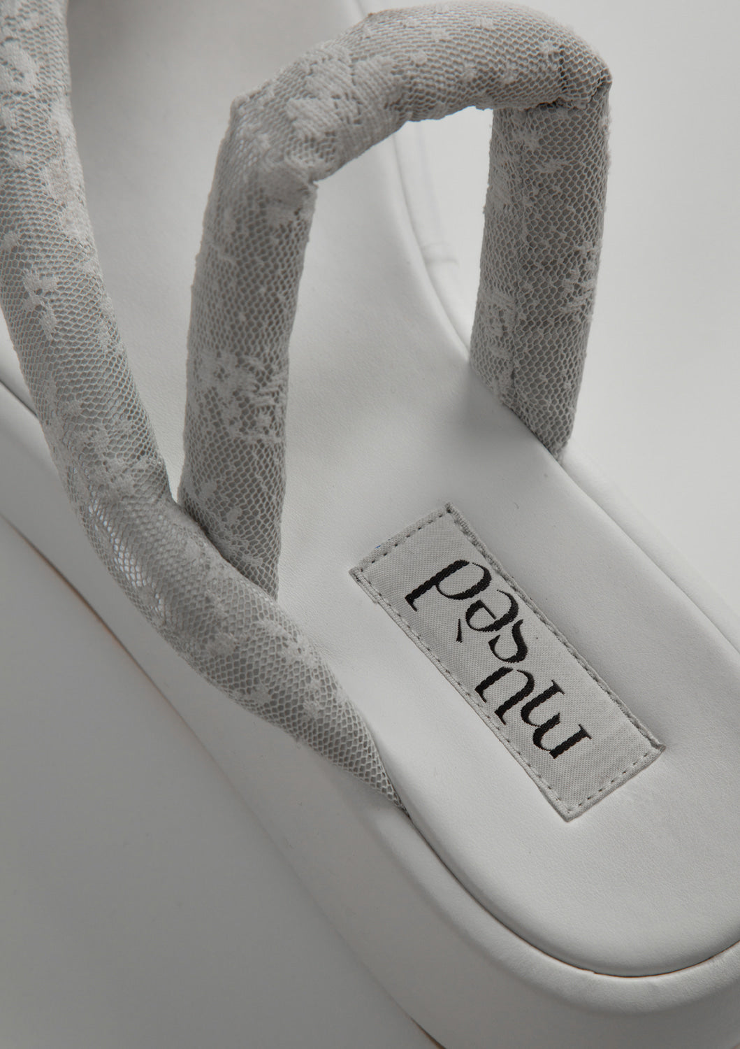 Mused Loop Flat Foam Sandal