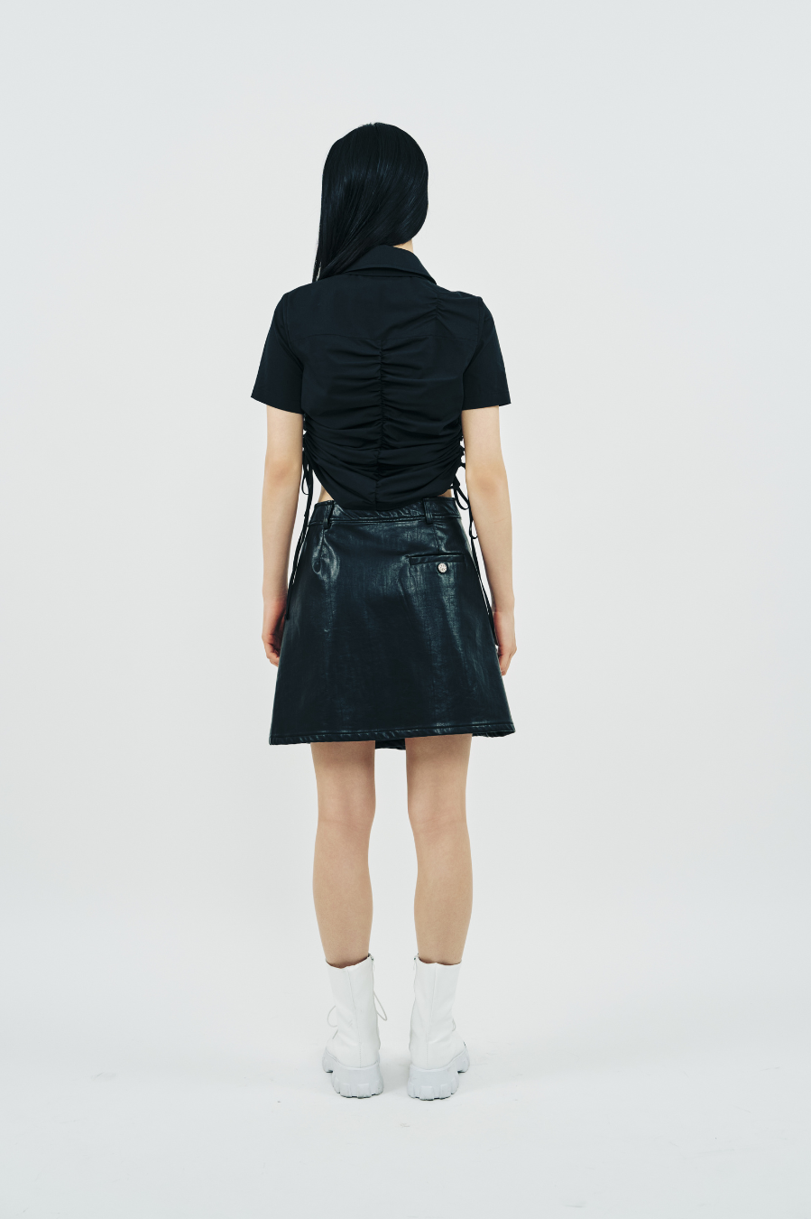 《PHENOMENON SEEPER》ECO LEATHER SKIRT