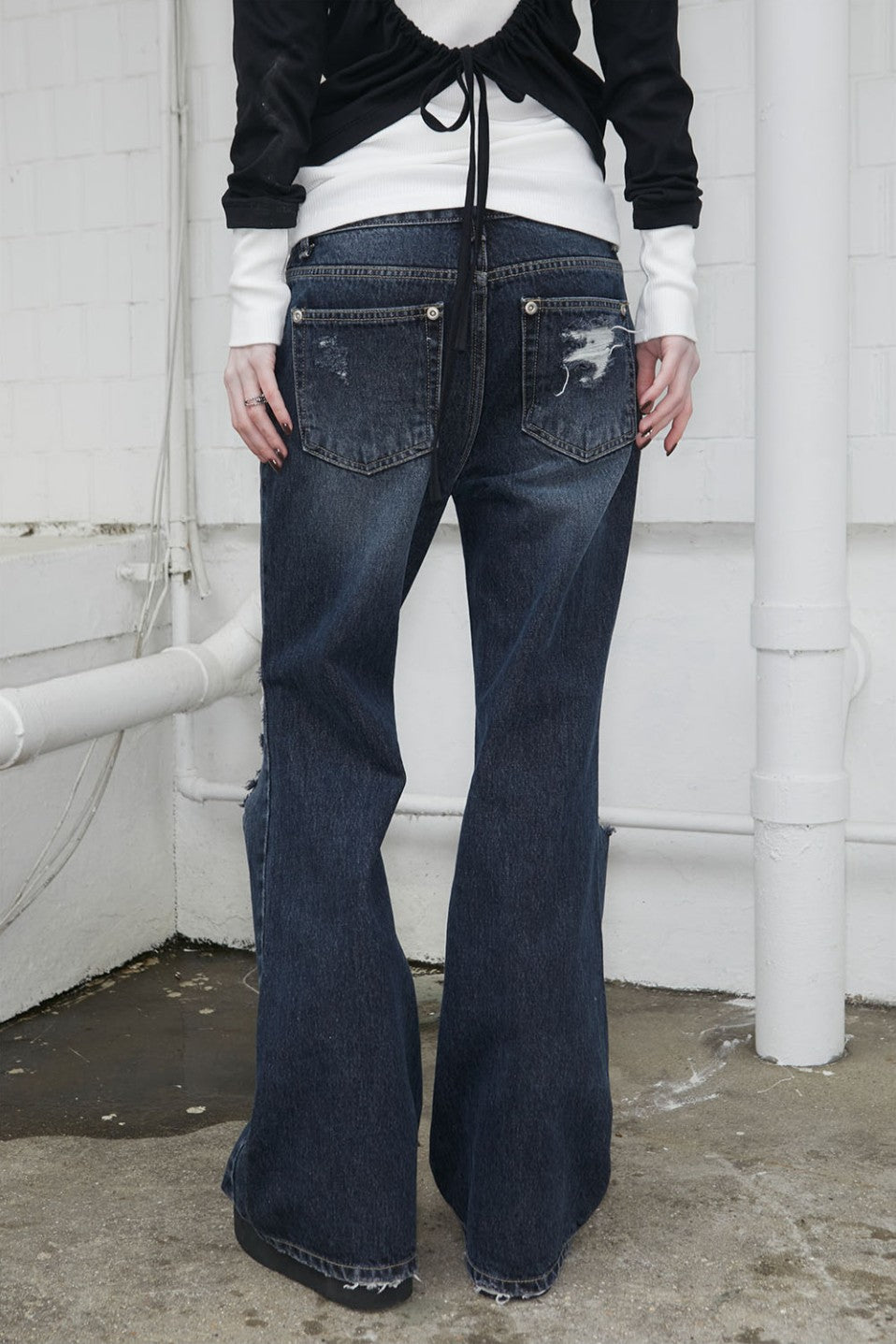 Destroyed Flared Jean