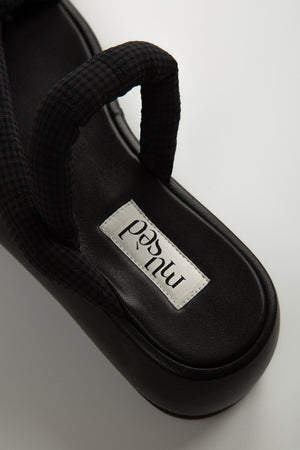 Mused Loop Flat Foam Sandal