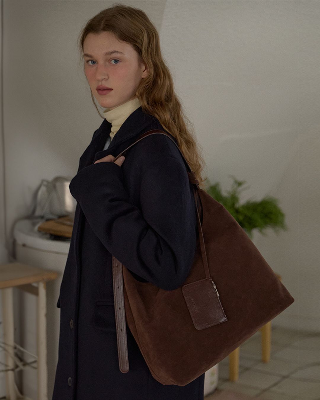 ANC SUEDE HOBO BAG & CARD WALLET SET