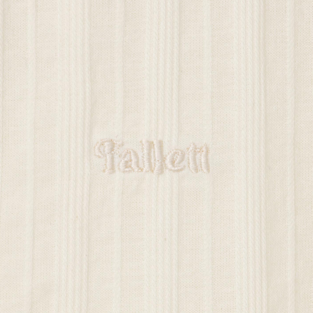 BASIC SHORT-SLEEVE SHIRT