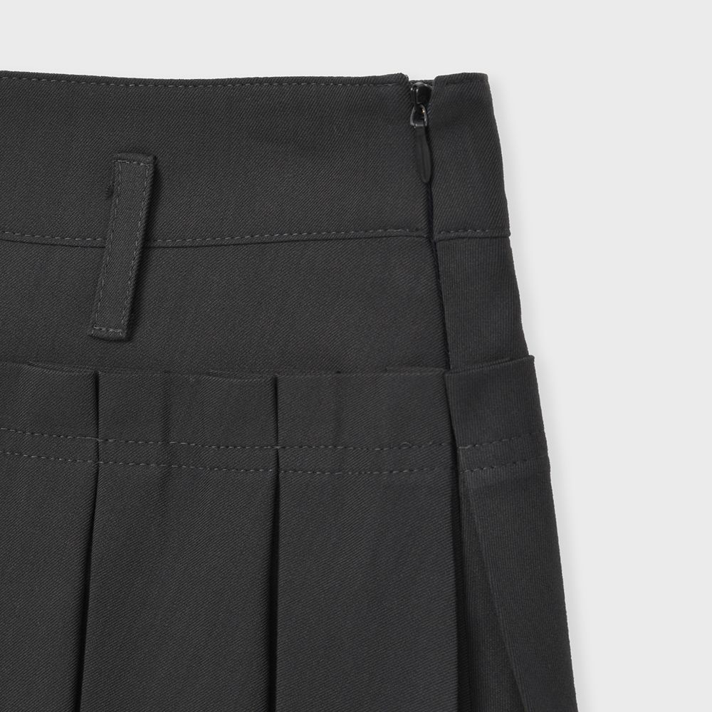 Double Layered Pleats Skirt