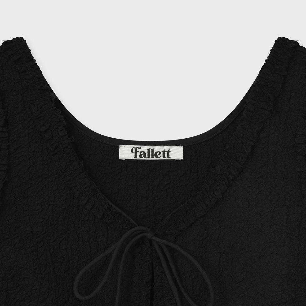 LACE PATCH SLEEVELESS